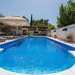 Apartment In Kod Sibenika
