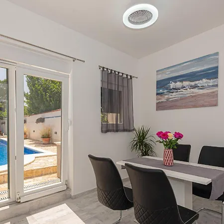 Appartamento In Kod Sibenika *